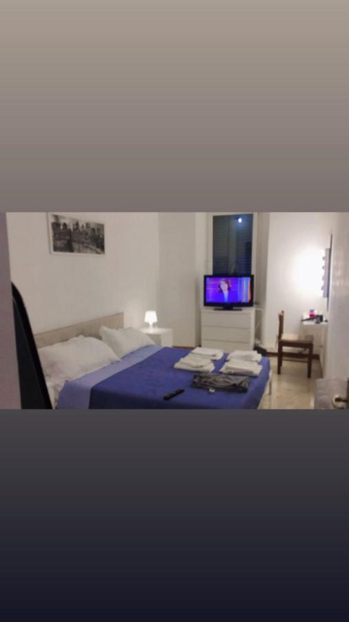 Appartamento Colosseo Рим Екстер'єр фото